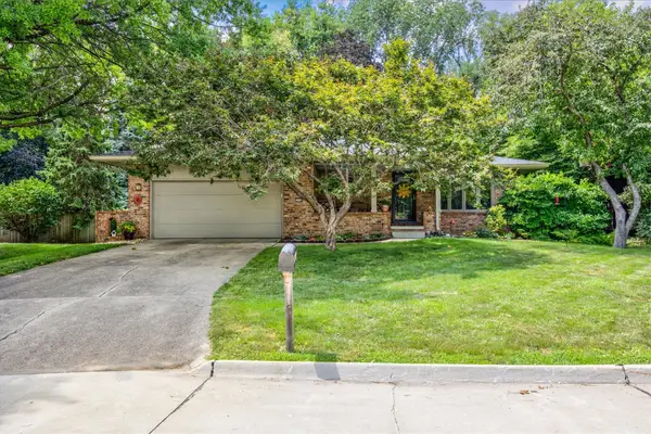 3808 Melanie Circle, Urbandale, IA 50322
