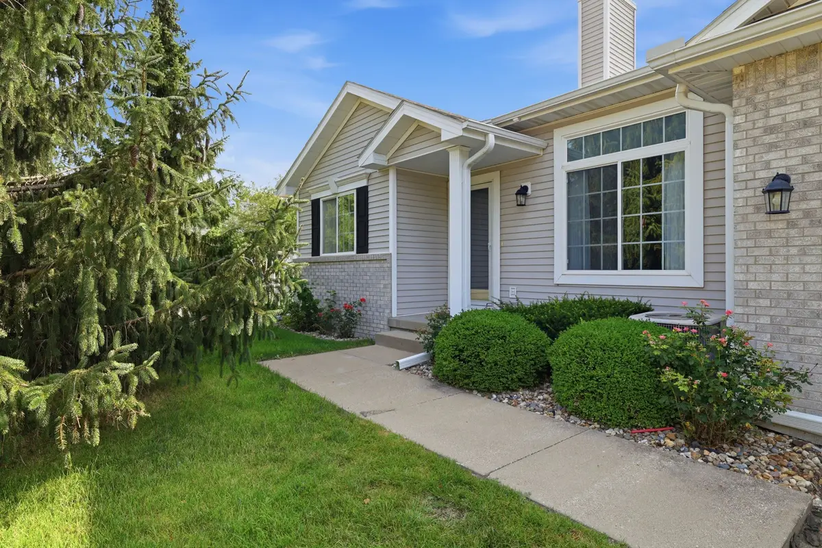 12527 Douglas Parkway, Urbandale, IA 50323 - #1