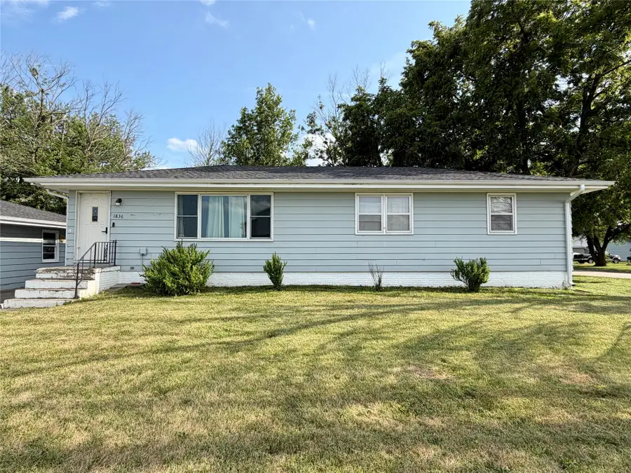1836 Curtis Avenue, Chariton, IA 50049 - #2