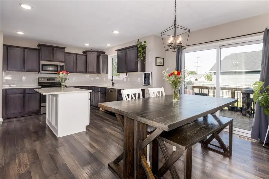 5530 148th Circle, Urbandale, IA 50323 - #3