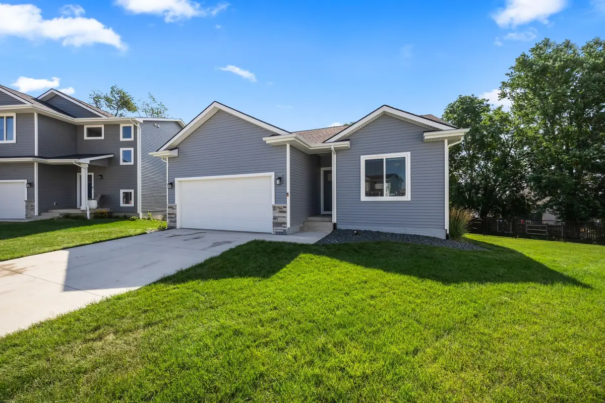 1706 Willow Court, Norwalk, IA 50211 - #1