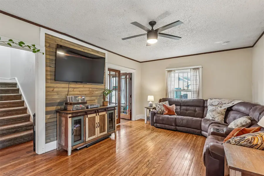305 NE Cherry Avenue, Earlham, IA 50072 - #2