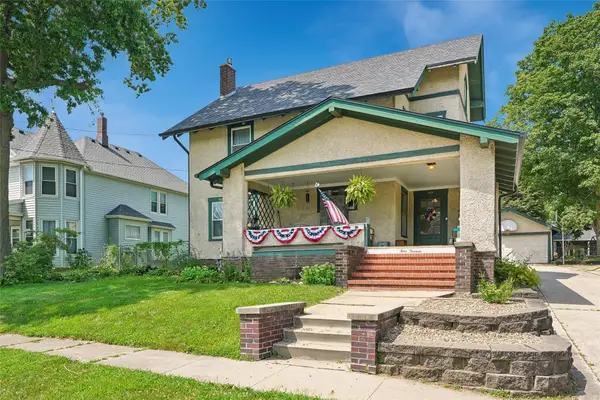 413 W 3rd Street S, Newton, IA 50208