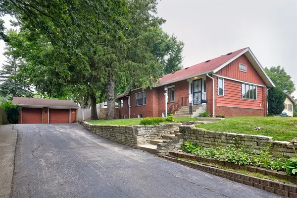 320 N 2nd Street, Carlisle, IA 50047
