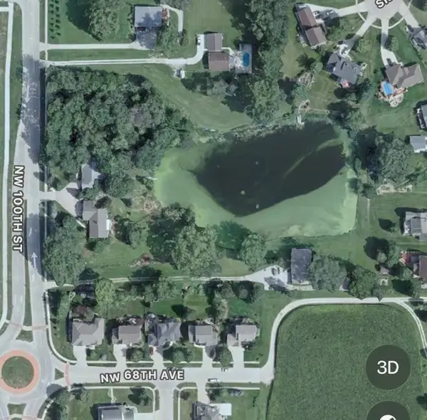 6825 NW 100th Street, Johnston, IA 50131