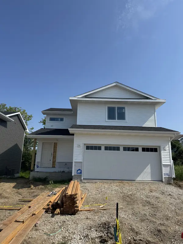 607 W Wright Road, Norwalk, IA 50211