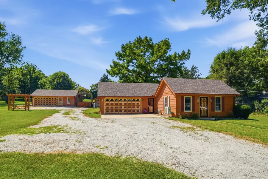 4290 NE 27th Street, Des Moines, IA 50317 - #2