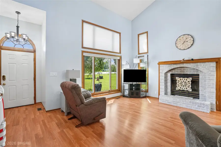 8032 NE 27th Avenue, Altoona, IA 50009 - #3