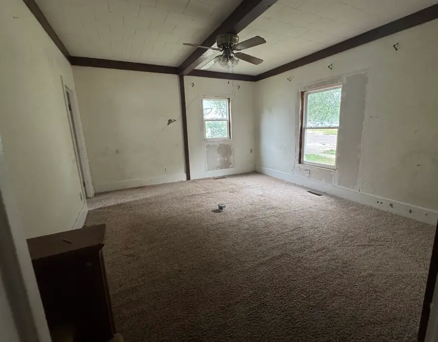 208 S 3rd Street, Laurens, IA 50554 - #3