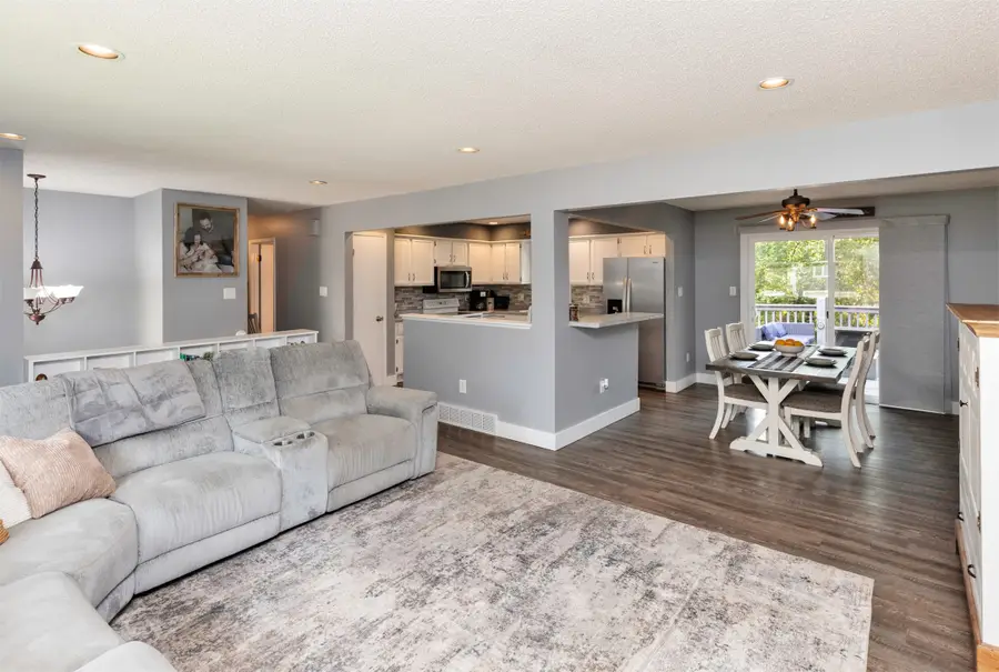 749 46th Street, West Des Moines, IA 50265 - #2