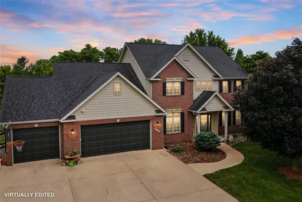 2605 Hemel Drive, Pella, IA 50219