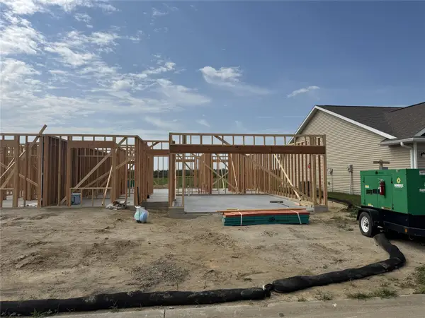 2308 NE 6th Street, Grimes, IA 50111