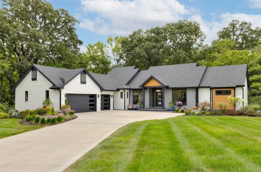 7363 NW Beaver Drive, Johnston, IA 50131 - #2