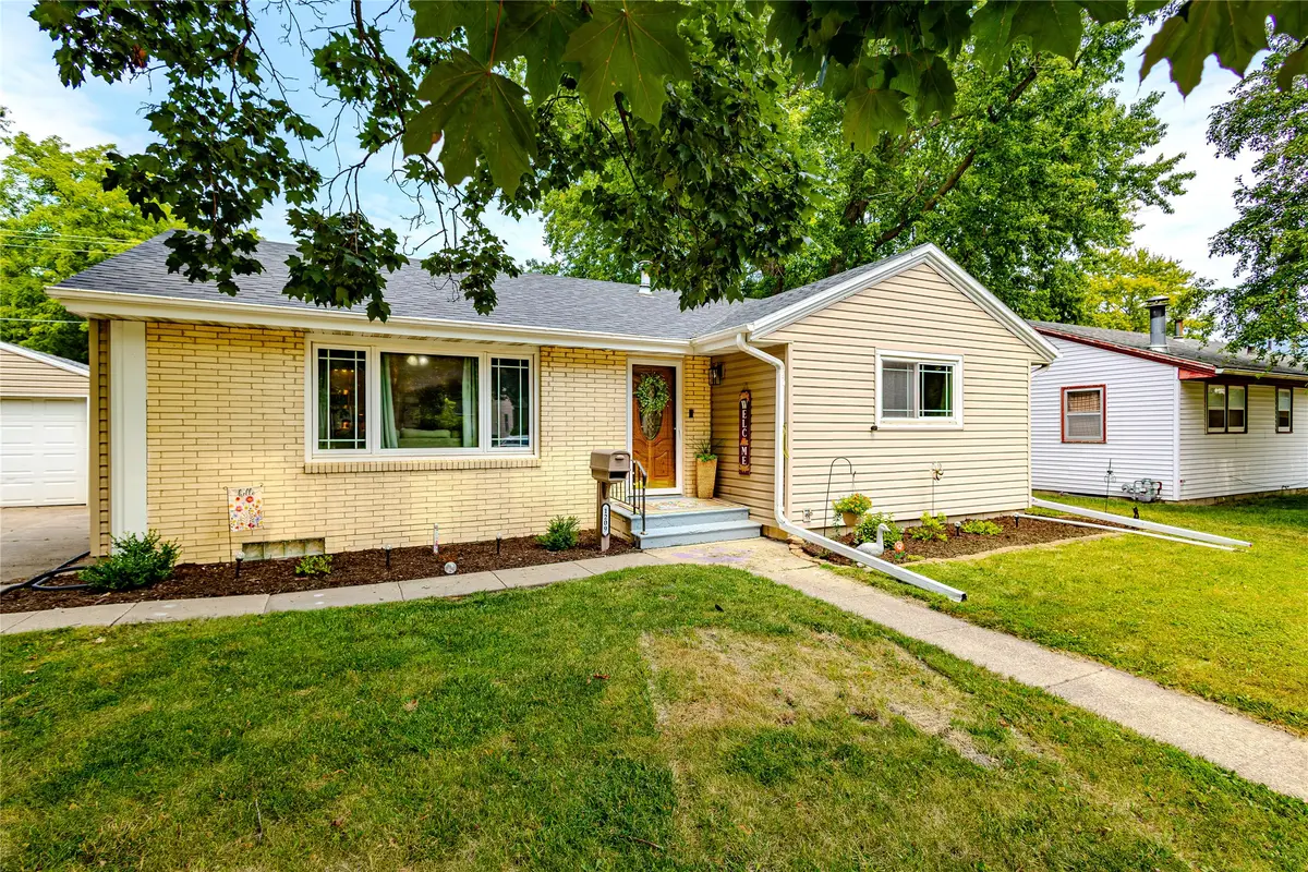 1209 Meadow Lane, Webster City, IA 50595 - #1