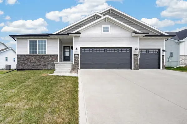 111 Saint Mary's Court, Stuart, IA 50250