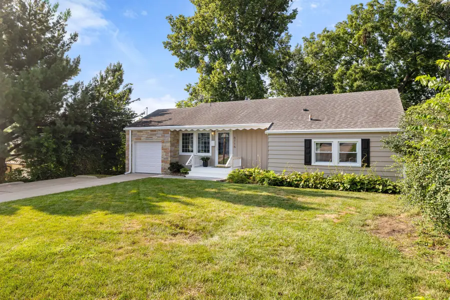 6116 Harwood Drive, Des Moines, IA 50312 - #3