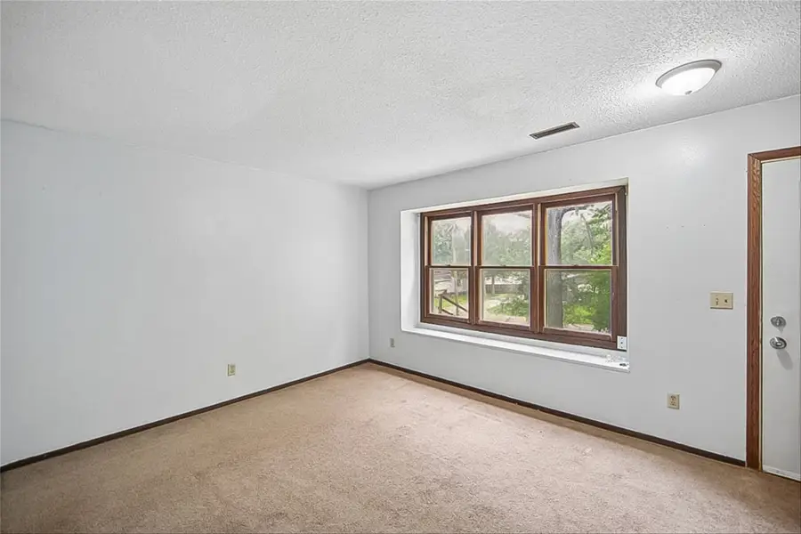 4011 SE 8th Street, Des Moines, IA 50315 - #3