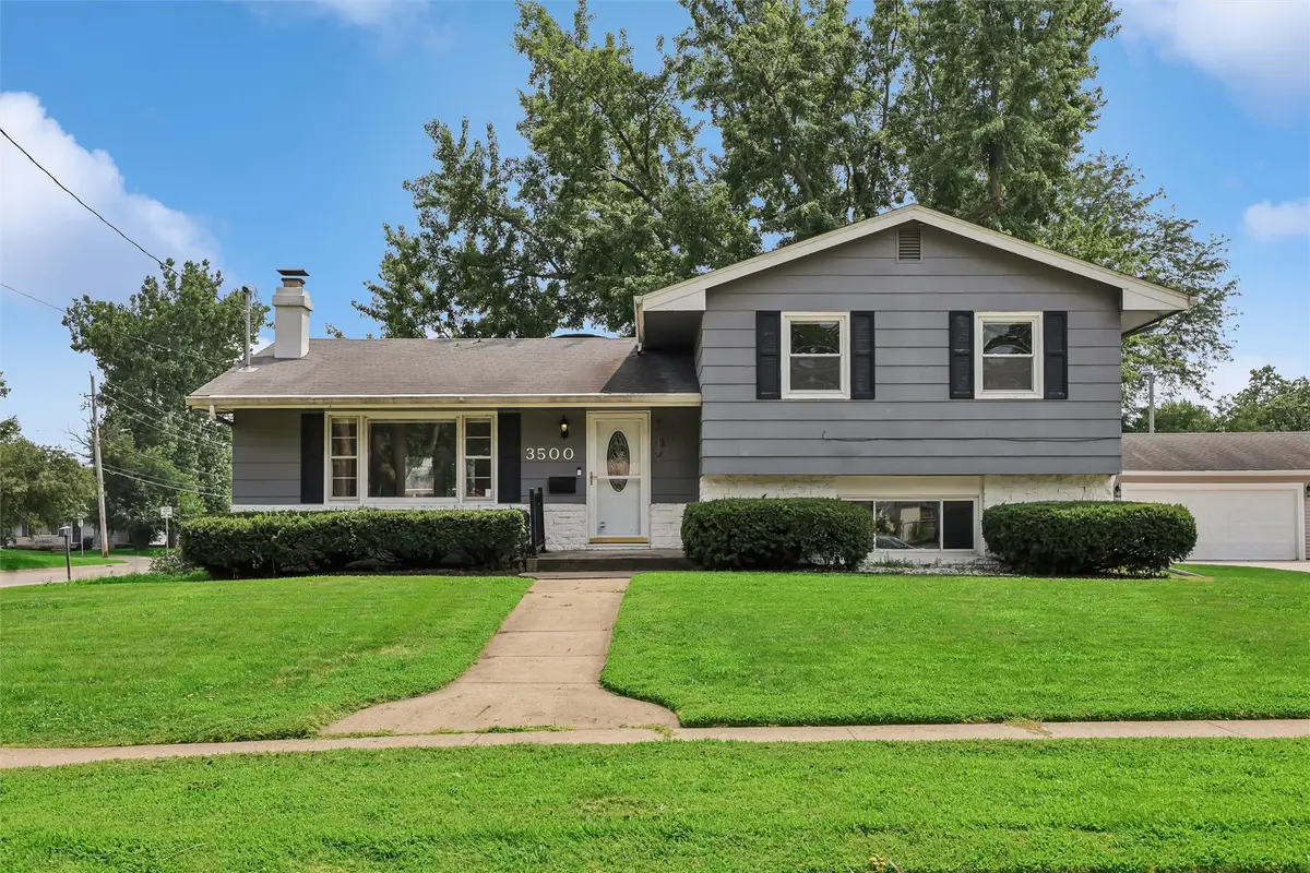 3500 Bel Aire Road, Des Moines, IA 50310 - #1