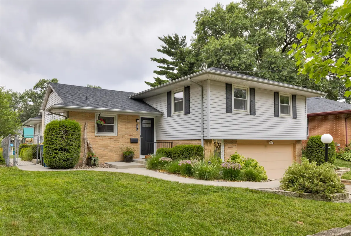 2504 48th Place, Des Moines, IA 50312 - #1