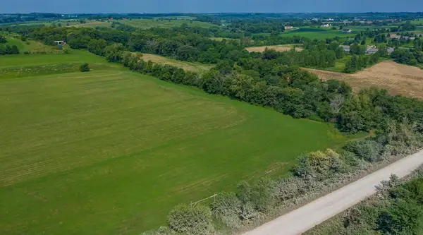 031012422014000 R35 Warren Avenue, Cumming, IA 50061