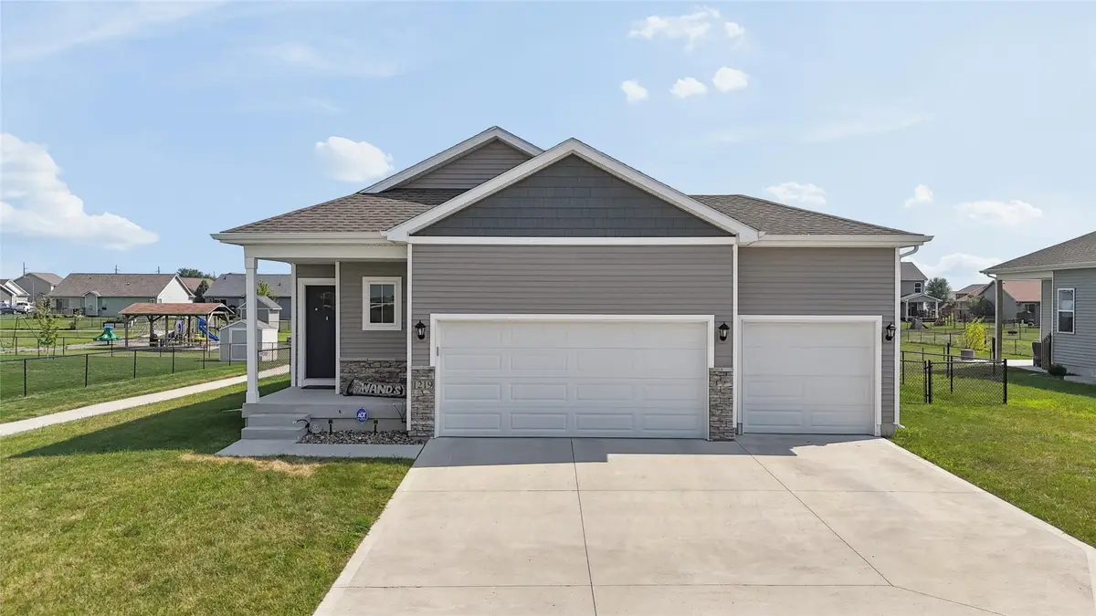 1219 12th Street Se, Bondurant, IA 50035 - #1