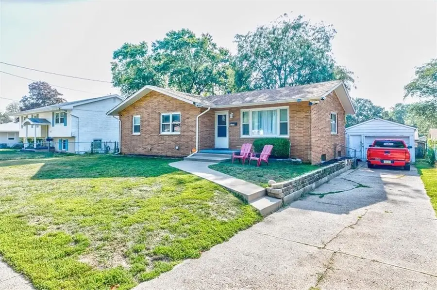3500 E 38th Court, Des Moines, IA 50317 - #2