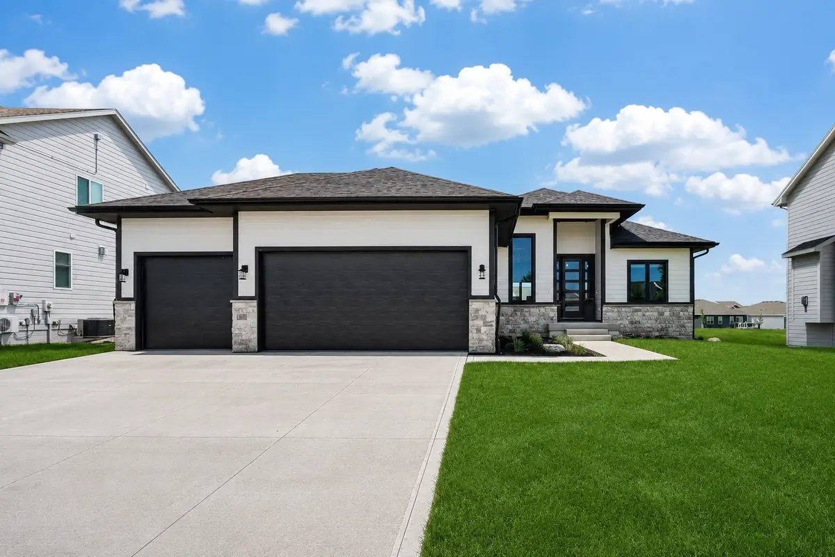 1005 Spruce Street, Waukee, IA 50263 - #1