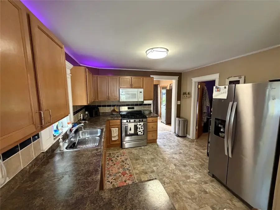 1201 E Kirkwood Avenue, Des Moines, IA 50315 - #3