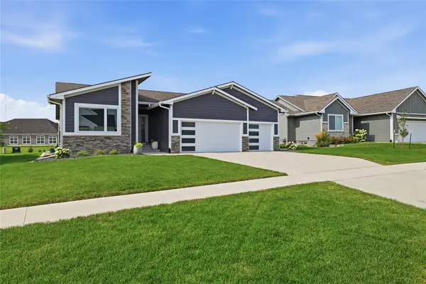 312 NE 62nd Street, Ankeny, IA 50021