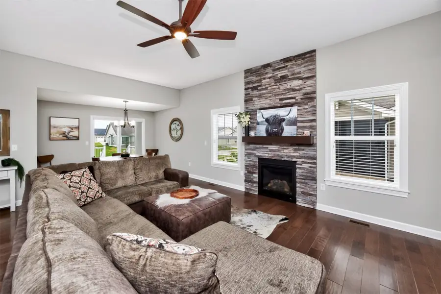 2719 SW Prairie Trail Parkway, Ankeny, IA 50023 - #2