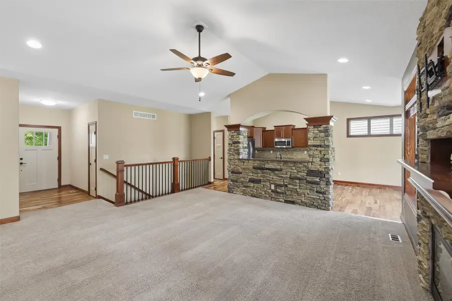 7141 Cody Drive, West Des Moines, IA 50266 - #3