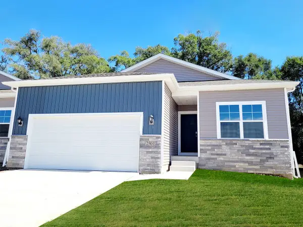 1090 Daisy Lane, Waukee, IA 50263