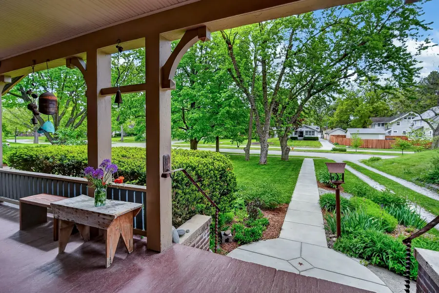 4423 Kingman Boulevard, Des Moines, IA 50311 - #3