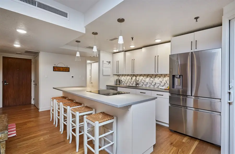 3930 Grand Avenue #404, Des Moines, IA 50312 - #2