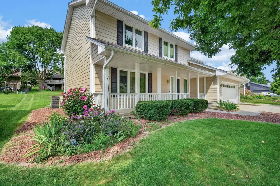 5713 Pommel Court, West Des Moines, IA 50266 - #2