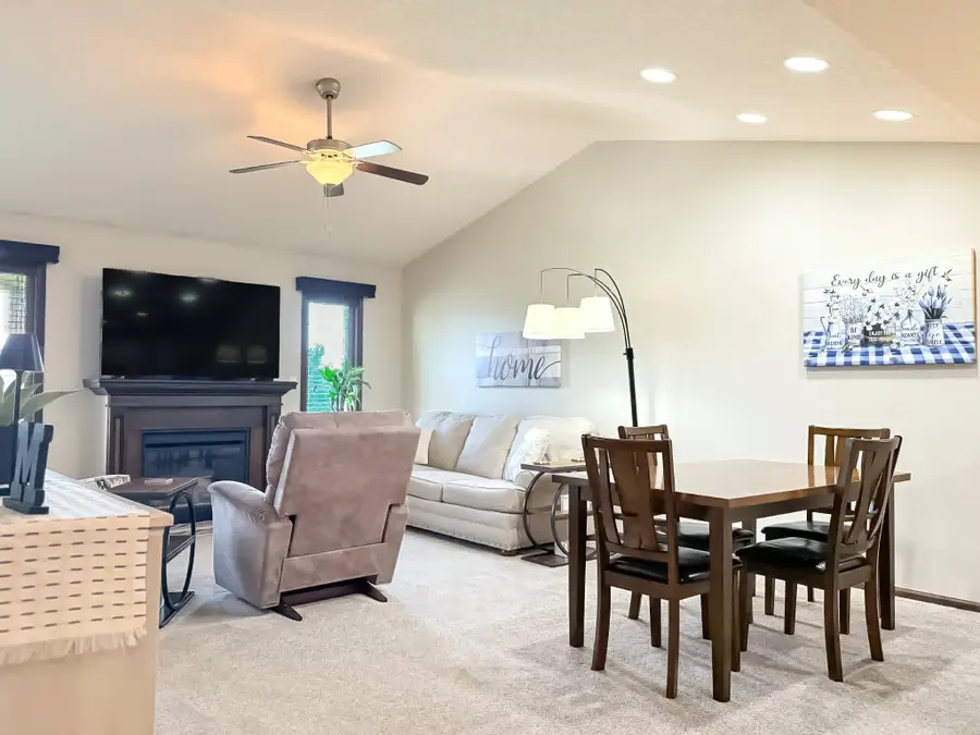 1107 NE Ford Lane, Ankeny, IA 50021 - #3