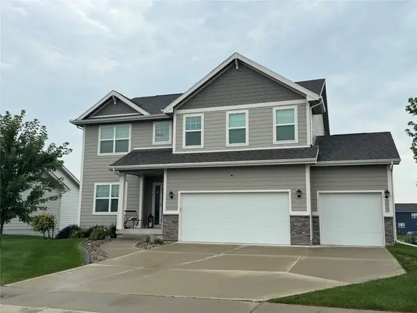 2012 NW Applewood Street, Ankeny, IA 50023