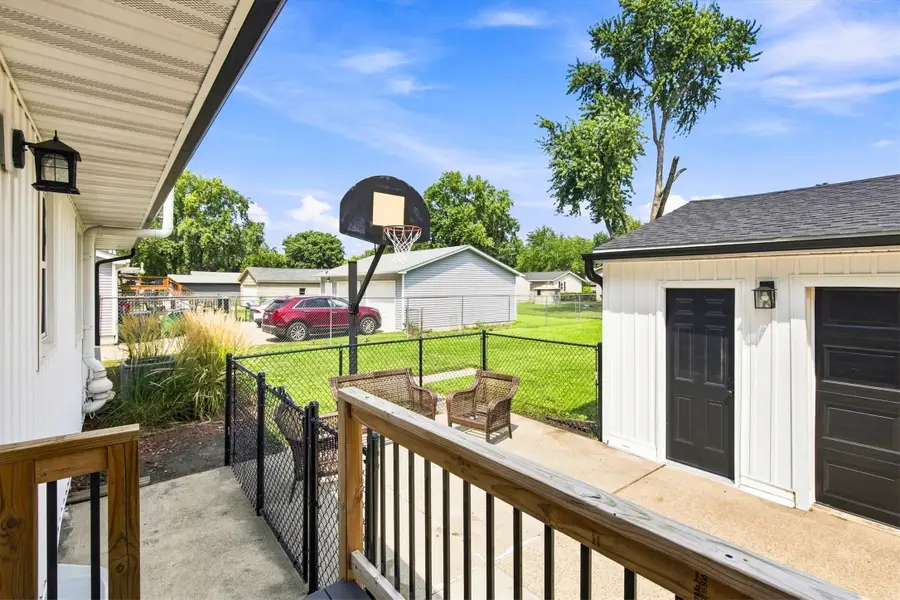 4213 68th Street, Urbandale, IA 50322 - #3