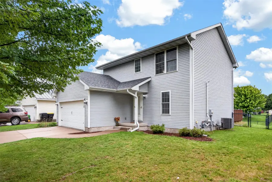 860 SE Harper Drive, Waukee, IA 50263 - #2