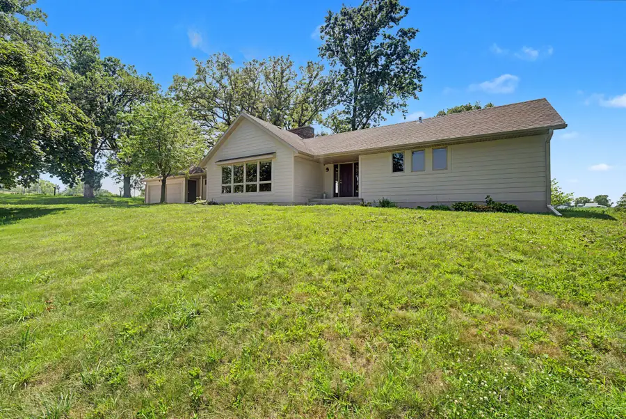 5981 Highway T12 N, Newton, IA 50208 - #3