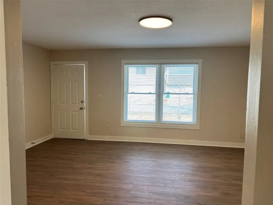 1200 Laurel Street, Dallas Center, IA 50063 - #3