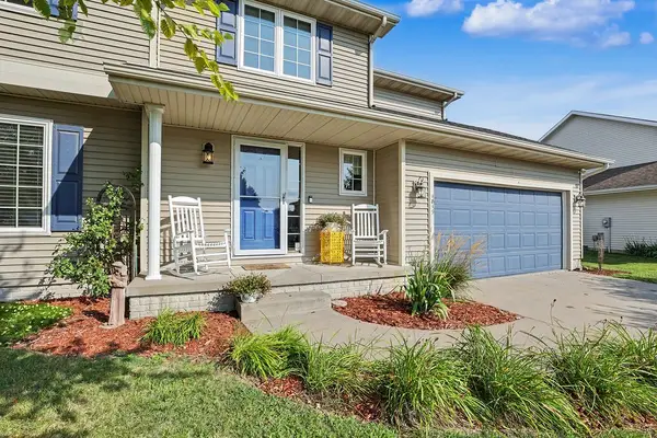 1819 NW Lakeside Drive, Ankeny, IA 50023