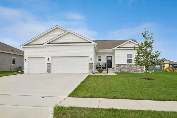 3940 Fieldstone Drive, Waukee, IA 50263