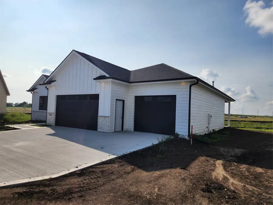 2912 NW Fairfield Court, Ankeny, IA 50023 - #3