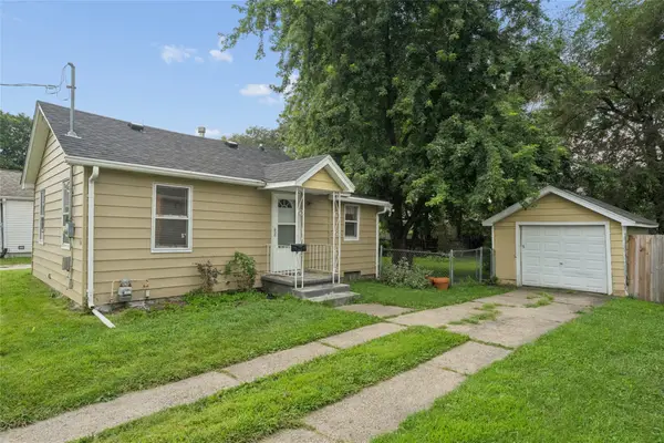 3011 Garfield Avenue, Des Moines, IA 50317