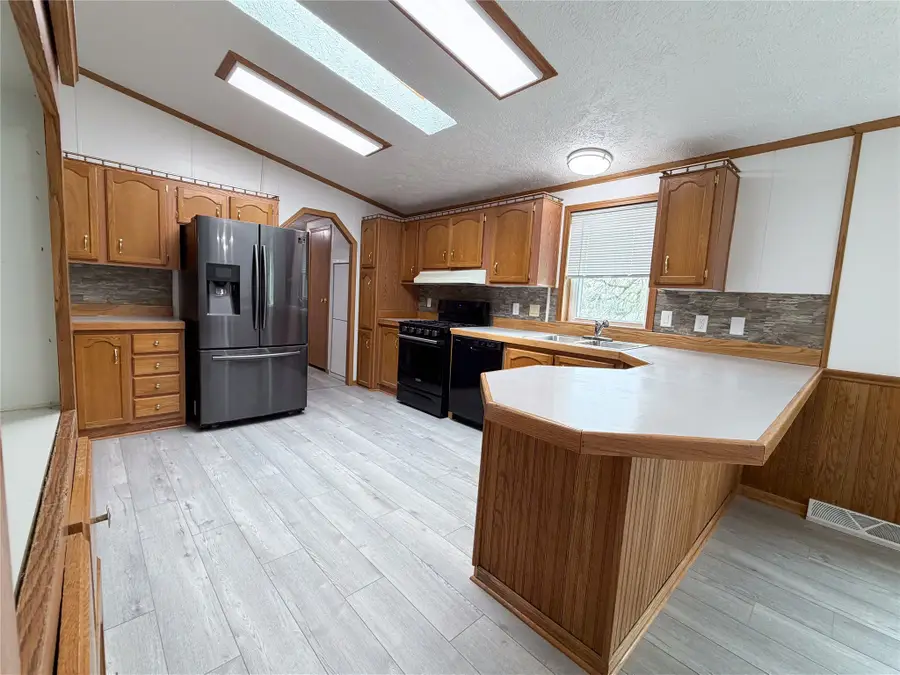 109 NE 7th Street, Stuart, IA 50250 - #3