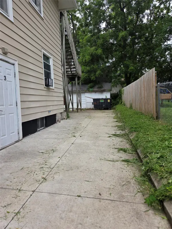 1072 27th Street, Des Moines, IA 50311