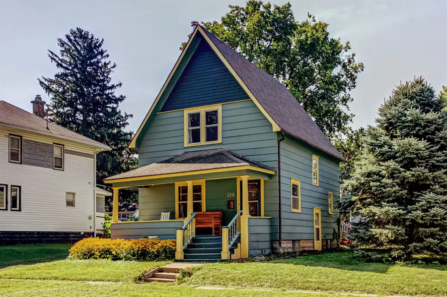 218 E 7th Street, Ames, IA 50010 - #3