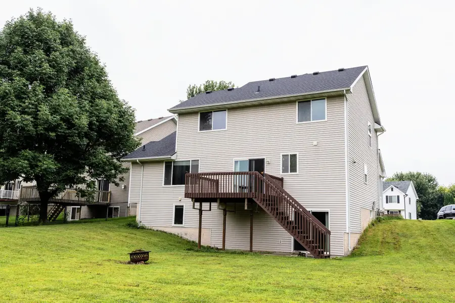 3910 122nd Street, Urbandale, IA 50323 - #2