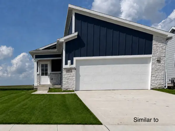 1093 NW Macarthur Lane, Waukee, IA 50263